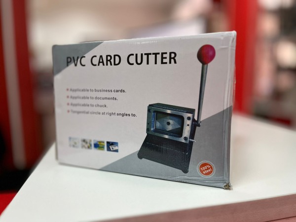 Вырубка для визиток ПВХ 54х86 мм ( закругленные углы) Белый 